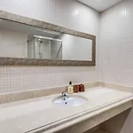 Apartment Golf 2br - Private Terrace, Beautiful Views, Near Estepona